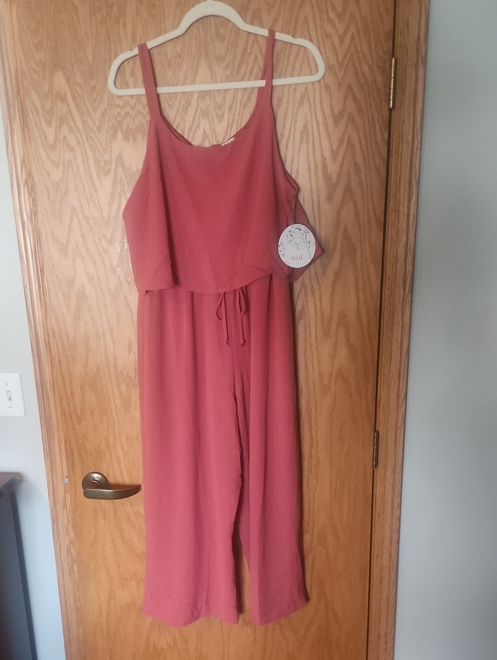 NWT Women’s Mauve Wide-Leg Capri Jumpsuit with Drawstring, Naif Brand Size xl